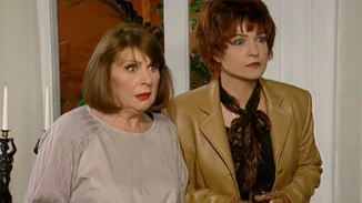 H Κατιάνα Μπαλανίκα αποχαιρετά την Άννα Παναγιωτοπούλου - Τι έγραφε το στεφάνι που έστειλε