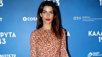 Θέλεις να αγοράσεις μόνο ένα παλτό; | Η Τόνια Σωτηροπούλου φόρεσε το ιδανικό σχέδιο