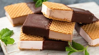 Το πιο εύκολο παγωτό-σάντουιτς χωρίς ζάχαρη