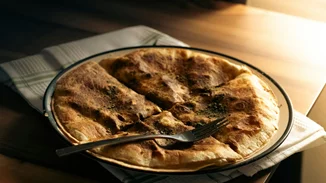 Στην κουζίνα η Φωτεινή Αθερίδου | Η κολοκυθόπιτα του ονείρου που πρέπει να δοκιμάσεις