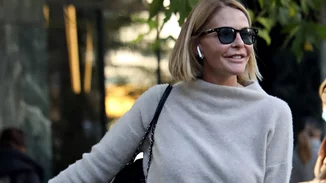 Τζένη Μπαλατσινού | Πρωινό με τον γιο της Παναγιώτη Αντώνιο στη φύση του Μετσόβου - Με κόκκινες μπότες