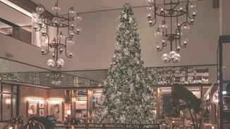 Four Seasons Astir Palace Hotel Athens | Ζήσε όλη τη μαγεία των γιορτών στην Αθηναϊκή Ριβιέρα