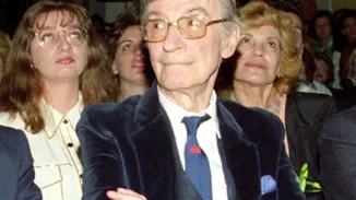 Σπάνια εμφάνιση για τις κόρες του Ντίνου Ηλιόπουλου