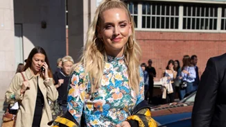 Η Chiara Ferragni βρήκε το ιδανικό κασμιρένιο ζιβάγκο για άψογες φθινοπωρινές εμφανίσεις