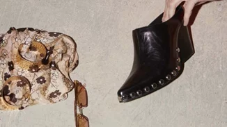 Η νέα συλλογή του Jeffrey Campbell είναι μια αναδρομή στα glorious ‘00s