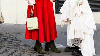 Πώς θα φορέσουμε τα φορέματα αυτόν το χειμώνα;