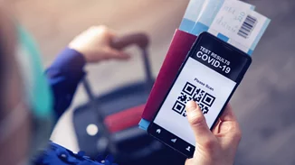 Όλα τα νέα μέτρα για την είσοδο στην Ελλάδα | Αναλυτικά τι ισχύει για τα rapid και τα μοριακά test