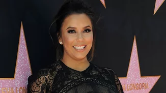 Η Eva Longoria λέει ότι ο 4χρονος γιος της είναι απογοητευμένος από τα ισπανικά της