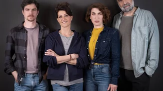 Η Δανάη Λουκάκη μιλά για τη συνεργασία με τη Nia Vardalos | "Mε είδε στις "Άγριες Μέλισσες". Ήταν σοκ ότι διάλεξε να συνεργαστούμε"