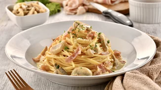 Η πιο light συνταγή για καρμπονάρα | Χωρίς κρέμα γάλακτος και πολλά λιπαρά