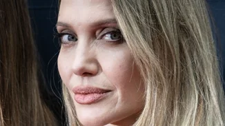 Ουκρανία | Η συγκλονιστική περιγραφή της Αngelina Jolie από την επίσκεψή της στην εμπόλεμη περιοχή