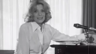 Μελίνα Μερκούρη | "Όταν θα γίνεις μεγάλη θα εκδικηθείς τους άνδρες, μου έλεγε η μαμά μου"