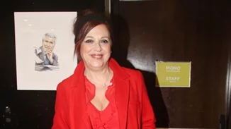 "Αγκαλιά μου" | Η Ελένη Ράντου σε σπάνια φωτογραφία με τη μητέρα της