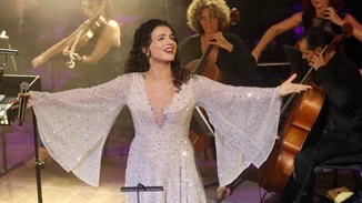 Φωτεινή Δάρρα | "Λένε ότι αλλάζω τους άντρες σαν τα πουκάμισα ενώ είχα τρεις στη ζωή μου"