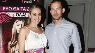 Πρεμιέρα για την παράσταση "Θηλιά" | Πλήθος Ελλήνων celebrities παρήλασαν στο θέατρο "Αθηνά"