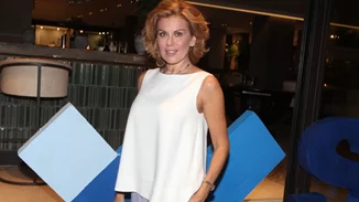 Ευγενία Μανωλίδου | Στην έκθεση του πρώην συζύγου της μαζί με τα παιδιά τους, Αλέξανδρο και Θεοδώρα