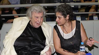 "Για τον μπαμπά μας" | Η τελευταία ανάρτηση της Μαργαρίτας Θεοδωράκη πριν τον θάνατο του πατέρα της