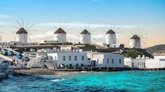 Απόβαση 130 αστυνομικών στη Μύκονο μετά τον ξυλοδαρμό του αρχαιολόγου - "Σαν τη Λερναία Ύδρα η εγκληματικότητα"