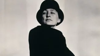 Georgia O' Keeffe | 'Όταν η διάσημη ζωγράφος βρέθηκε πίσω από τον φωτογραφικό φακό