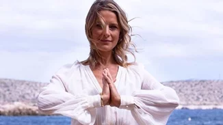 Tatiana Blatnik | Αγκαλιά με τον Νικόλαο κάτω από την Ακρόπολη 18 χρόνια πριν