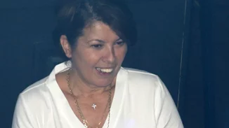 Σοφία Αλιμπέρτη | Συγκινήθηκε στην συναυλία του γιου της, Good Job Nicky - Η σπάνια εμφάνισή της