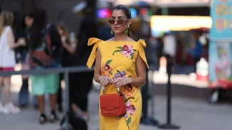 Τα κομψά floral φορέματα από τη Mango που θα σε συντροφεύσουν στα καλοκαιρινά events