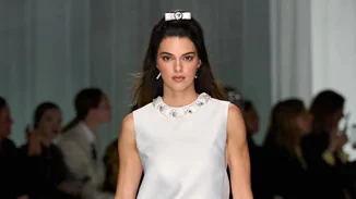 Η τάση της μόδας που βλέπουμε παντού στο Instagram, αλλά δυσκολευόμαστε να υιοθετήσουμε