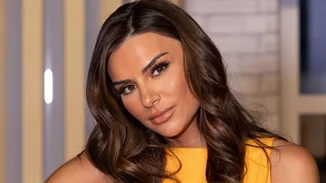 Η Ελένη Τσολάκη με "bubblegun nails", τη viral τάση που βλέπουμε παντού