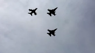 Διελεύσεις πτητικών μέσων των ΕΔ πάνω από την Αττική σήμερα ενόψει της 25ης Μαρτίου