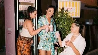 MissBloom Resort x Βίκος Pink Grapefruit | Το Pink Phenomenon που δρόσισε το απόλυτο καλοκαιρινό πάρτι της χρονιάς