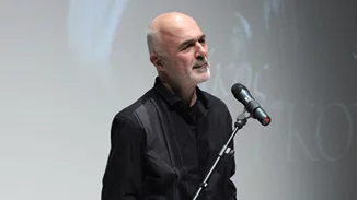 Παραιτήθηκε και ο Στάθης Λιβαθινός από το Εθνικό Θέατρο - Σάλος με τις καταγγελίες σπουδαστών σε βάρος του