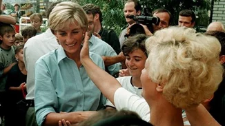 Η νύχτα που σκοτώθηκε η Νταϊάνα: Στις 31 Αυγούστου του 1997 πέθανε η πιο διάσημη γυναίκα στον κόσμο