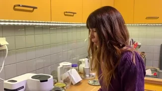 Μυρτώ Αλικάκη | H χειρόγραφη συνταγή της για μελομακάρονα έχει σίγουρη επιτυχία