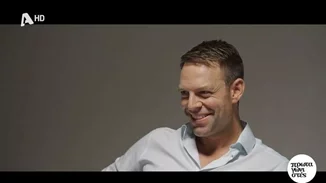 O Στέφανος Κασσελάκης είναι Κρητίκαρος, ψήφισε Παπανδρέου και θέλει δύο παιδιά