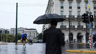 Αστατος καιρός σήμερα με βροχές και μικρή πτώση θερμοκρασίας - Η πρόγνωση ανά περιοχή