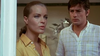 Η Anouchka Delon τιμά τη μνήμη της Romy Schneider, του μεγάλου έρωτα του πατέρα της