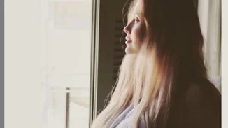 Κωνσταντίνα Κομμάτα | Ποζάρει με φουσκωμένη κοιλίτσα λίγο πριν γεννήσει