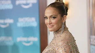 J. Lo μου και ψέματα λες και botox κάνεις