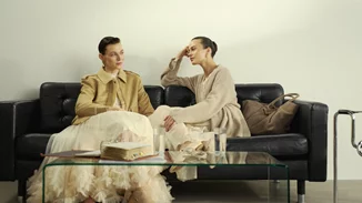 Sisterhood Stories | Η συλλογή της Answear.LAB υμνεί τις σύγχρονες γυναίκες που όταν είναι μαζί πετυχαίνουν περισσότερα