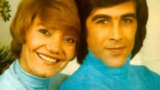 51 χρόνια πριν | Όταν η Μαρινέλλα παντρεύτηκε τον Τόλη Βοσκόπουλο φορώντας τζιν