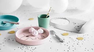 Done by Deer | Τα παιδιά μαθαίνουν να τρώνε με τον πιο διασκεδαστικό τρόπο