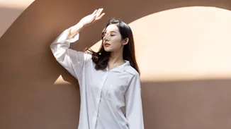 5 λεπτόρρευστα αντηλιακά προσώπου που απορροφώνται σε 1'' από την επιδερμίδα