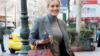 Ελεονώρα Μελέτη | "Οι γονείς οφείλουν να υποβάλλονται σε εκπαίδευση για τον ρόλο τους"