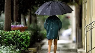 Πέφτει η θερμοκρασία από σήμερα - Πού θα εκδηλωθούν βροχές και καταιγίδες