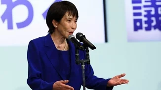 Η Σανάε Τακαΐτσι ψηφίσθηκε από την κάτω Bουλή ως η πρώτη γυναίκα πρωθυπουργός της Ιαπωνίας
