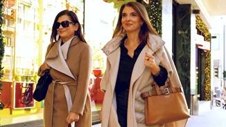 Τα attica είναι και φέτος ο απόλυτος προορισμός shopping για τα festive looks των Χριστουγέννων