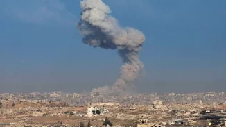 Οι Παλαιστίνιοι εγκαταλείπουν μαζικά την πόλη της Γάζας