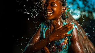 Η δράση της Aveda με την οικολογική φιλοσοφία στην οποία μπορούμε όλοι να συμμετέχουμε