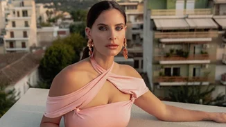 Χριστίνα Μπόμπα | Έτσι "σβήνει" τους μαύρους κύκλους κάτω από τα μάτια