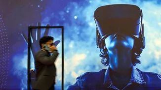 Τρεις στους δέκα Έλληνες μιλούν πιο άνετα για τα οικονομικά τους με AI παρά με άνθρωπο